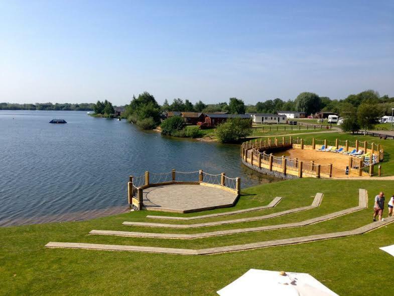 The Salsa Attractive Accomodation At Tattershall Lakes Exterior foto